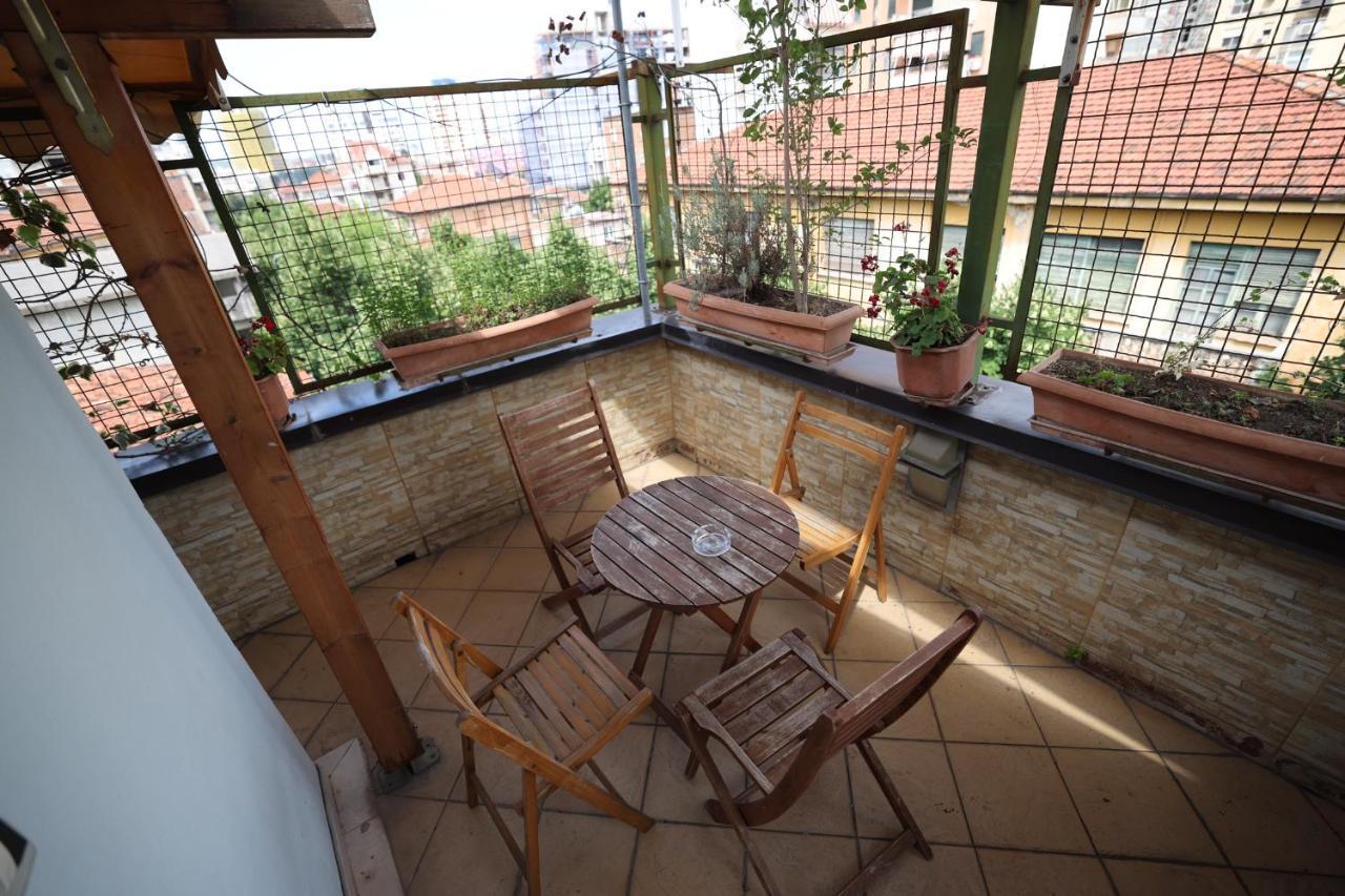 Tirana Experience, Authentic Stays In The Heart Of Old ティラナ エクステリア 写真
