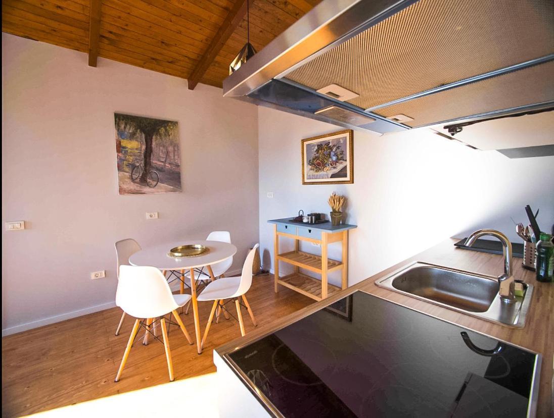 Tirana Experience, Authentic Stays In The Heart Of Old ティラナ エクステリア 写真